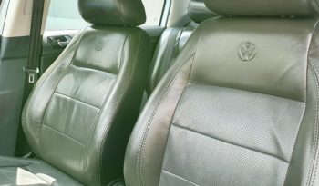 
									Volkswagen Polo Sedan Comfortline cheio								