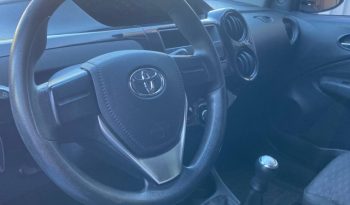 
									Toyota Etios Hatch X 1.3 cheio								
