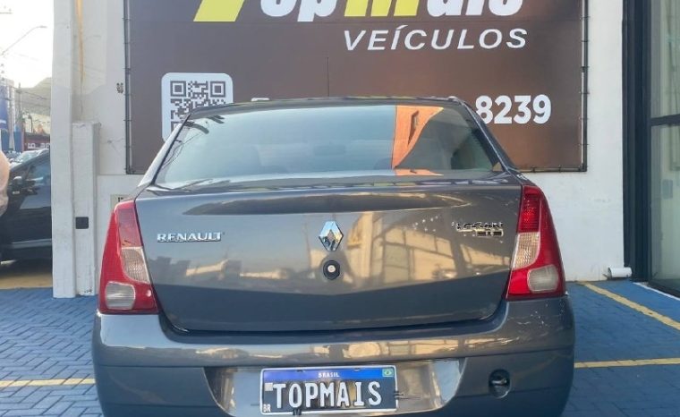 
								Renault Logan Expression cheio									