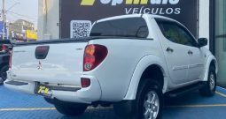 Mitsubishi L200 TRITON 2.4 HLS 4X2 CD 16V FLEX 4P MANUAL