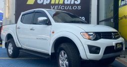 Mitsubishi L200 TRITON 2.4 HLS 4X2 CD 16V FLEX 4P MANUAL