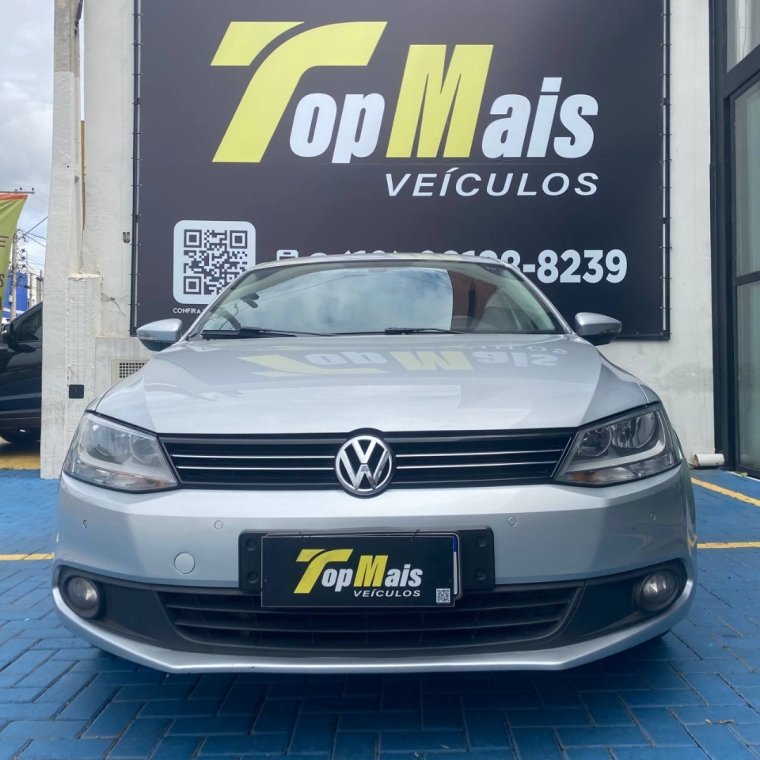 Volkswagen JETTA 2.0 COMFORTLINE FLEX 4P TIPTRONIC