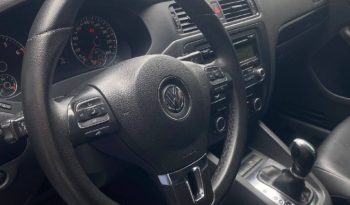 
									Volkswagen JETTA 2.0 COMFORTLINE FLEX 4P TIPTRONIC cheio								