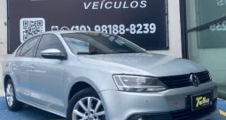 Volkswagen JETTA 2.0 COMFORTLINE FLEX 4P TIPTRONIC