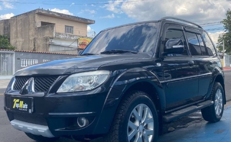 
								Mitsubishi PAJERO TR4 2.0 4X4 16V 140CV FLEX 4P AUTOMÁTICO cheio									