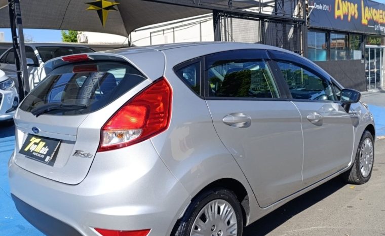 
								Ford FIESTA 1.5 S HATCH 16V FLEX 4P MANUAL cheio									