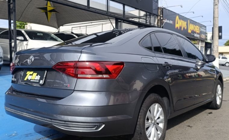 
								Volkswagen VIRTUS 1.0 200 TSI COMFORTLINE AUTOMÁTICO cheio									