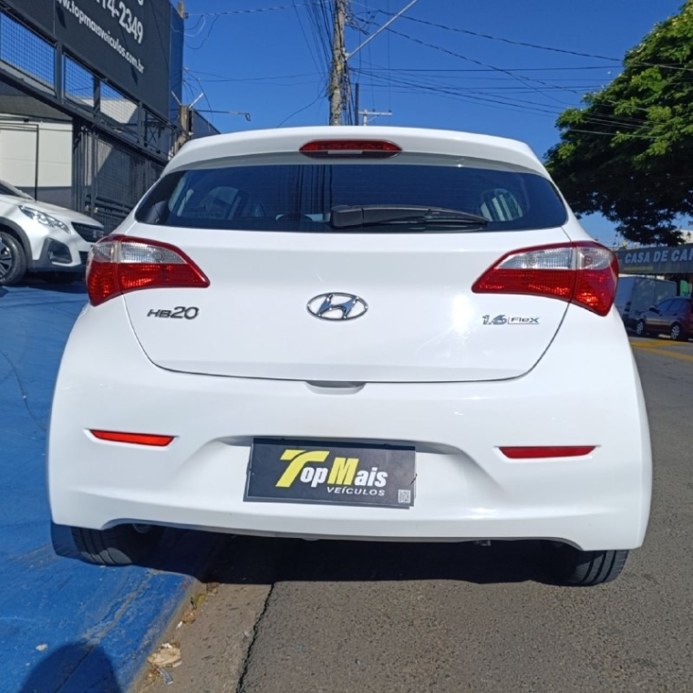 Hyundai HB20 1.6 COMFORT PLUS 16V FLEX 4P MANUAL