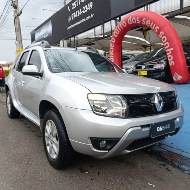 Renault DUSTER 2.0 DYNAMIQUE 4X2 16V FLEX 4P AUTOMÁTICO